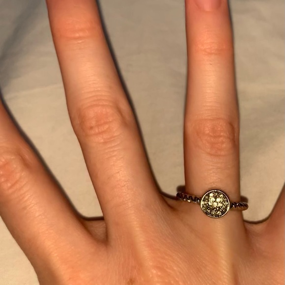 Silver rings - Picture 8 of 15